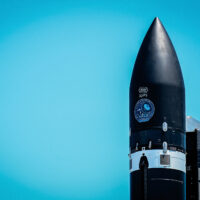 新たに小型衛星４機分打上げを契約